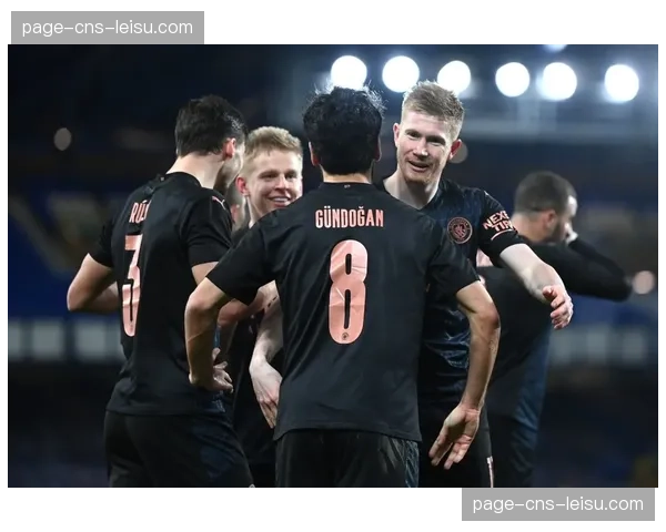 斯图加特4-0大胜波鸿,吉拉西完成帽子戏法 斯图加特4-0大胜波鸿,吉拉西完成帽子戏法